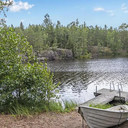 Kuusikko By Interhome Holiday home Lamppi